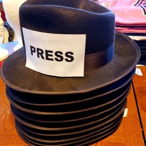 JACOBSON COMPANY "J HATS" BROWN FELT FEDORA HATS